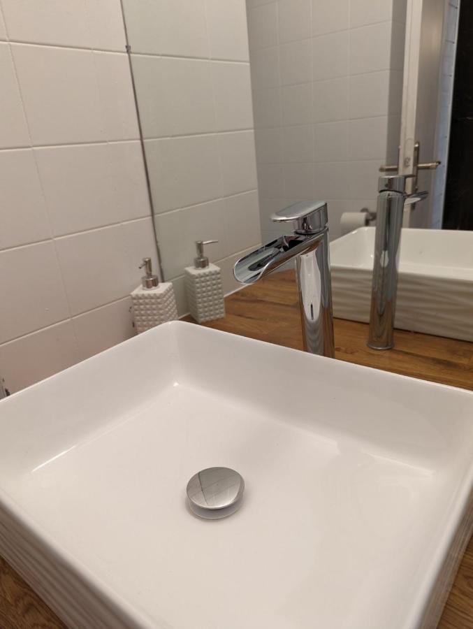 Studio Hyper Centre Bagneres-de-Luchon Екстер'єр фото